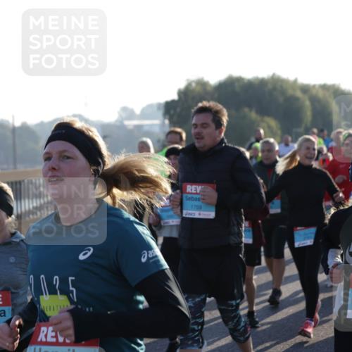 03.10.2025 - Köhlbrandbrückenlauf Jannik Wohlers http://msf.ph/oto/9055252 03.10.2025 09:20:32 Position 3 1479, 2035, 1759, 2471 meine-sportfotos.de