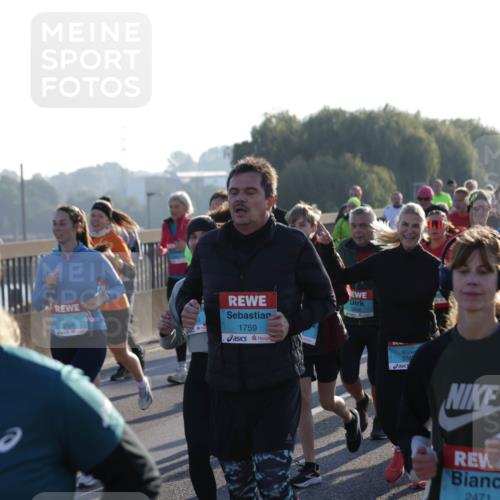 03.10.2025 - Köhlbrandbrückenlauf Jannik Wohlers http://msf.ph/oto/9055261 03.10.2025 09:20:32 Position 3 0000, 3788, 1759, 378, 2471, 2970 meine-sportfotos.de