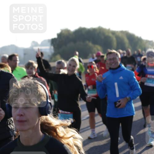 03.10.2025 - Köhlbrandbrückenlauf Jannik Wohlers http://msf.ph/oto/9055286 03.10.2025 09:20:33 Position 3 1759 meine-sportfotos.de