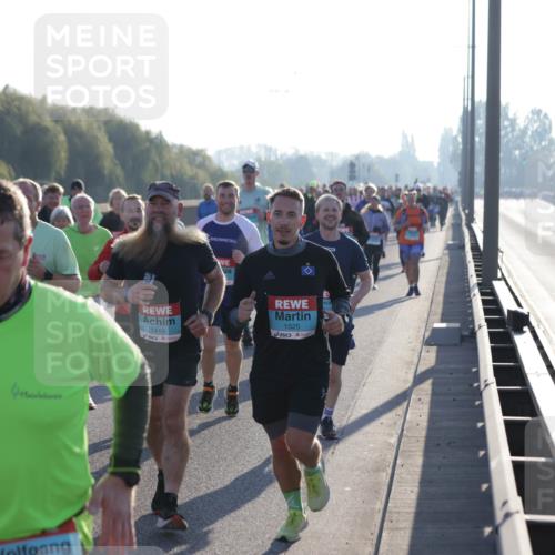 03.10.2025 - Köhlbrandbrückenlauf Jannik Wohlers http://msf.ph/oto/9055509 03.10.2025 09:20:37 Position 3 1419, 1525 meine-sportfotos.de