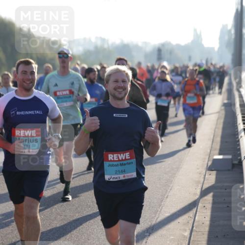 03.10.2025 - Köhlbrandbrückenlauf Jannik Wohlers http://msf.ph/oto/9055564 03.10.2025 09:20:38 Position 3 171, 2144 meine-sportfotos.de