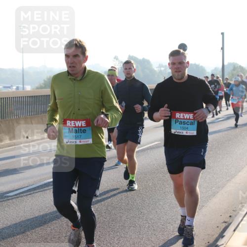 03.10.2025 - Köhlbrandbrückenlauf Lena Gebhardt http://msf.ph/oto/9055582 03.10.2025 09:17:04 Position 1 1517, 1504 meine-sportfotos.de