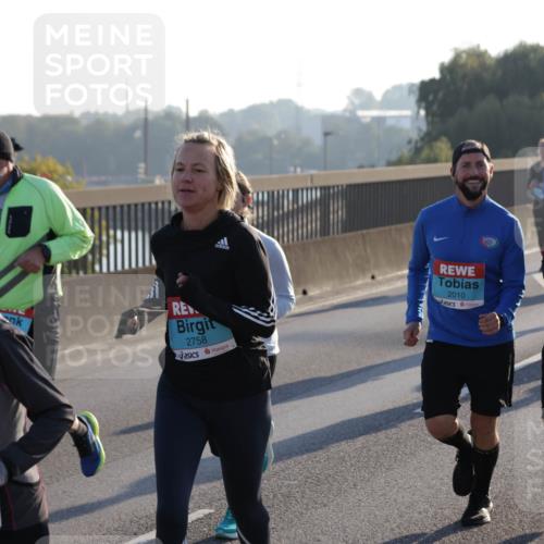 03.10.2025 - Köhlbrandbrückenlauf Jannik Wohlers http://msf.ph/oto/9055795 03.10.2025 09:20:43 Position 3 3252, 2010, 20, 2758 meine-sportfotos.de