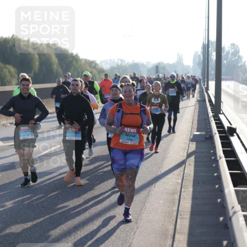 03.10.2025 - Köhlbrandbrückenlauf Jannik Wohlers http://msf.ph/oto/9055854 03.10.2025 09:20:45 Position 3 3162, 3537, 1348 meine-sportfotos.de