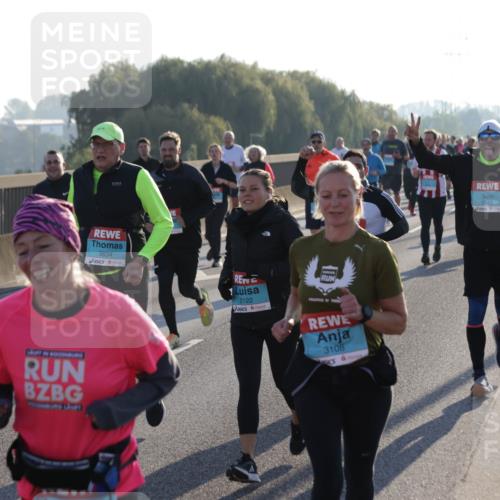 03.10.2025 - Köhlbrandbrückenlauf Jannik Wohlers http://msf.ph/oto/9056111 03.10.2025 09:20:49 Position 3 3634, 2122, 3108, 3843 meine-sportfotos.de