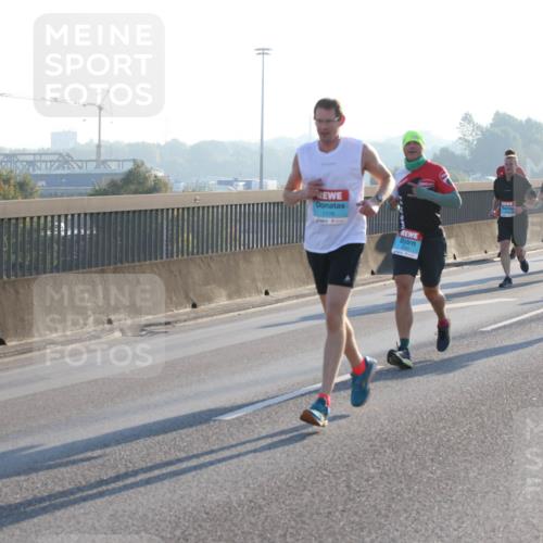 03.10.2025 - Köhlbrandbrückenlauf Lena Gebhardt http://msf.ph/oto/9056179 03.10.2025 09:17:21 Position 1 1176 meine-sportfotos.de