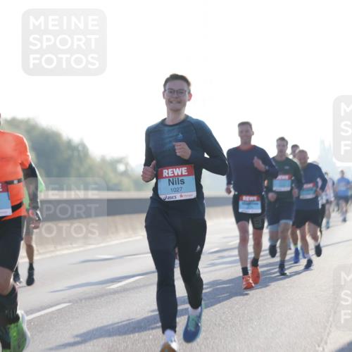 03.10.2025 - Köhlbrandbrückenlauf Jannik Wohlers http://msf.ph/oto/9056342 03.10.2025 09:13:10 Position 3 3266, 1027 meine-sportfotos.de