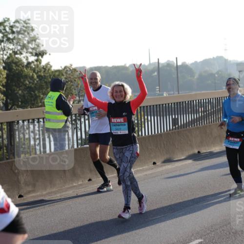 03.10.2025 - Köhlbrandbrückenlauf Jannik Wohlers http://msf.ph/oto/9056394 03.10.2025 09:20:55 Position 3 3422 meine-sportfotos.de