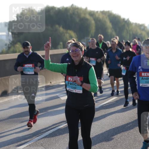 03.10.2025 - Köhlbrandbrückenlauf Jannik Wohlers http://msf.ph/oto/9056464 03.10.2025 09:20:57 Position 3 3582, 3509 meine-sportfotos.de