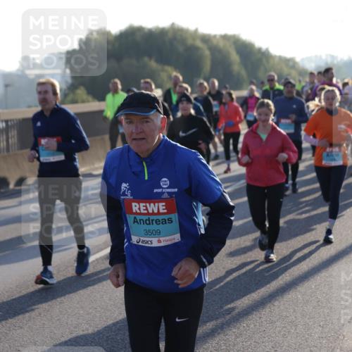 03.10.2025 - Köhlbrandbrückenlauf Jannik Wohlers http://msf.ph/oto/9056555 03.10.2025 09:20:59 Position 3 2000, 3509 meine-sportfotos.de