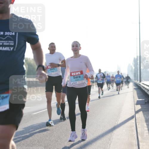 03.10.2025 - Köhlbrandbrückenlauf Jannik Wohlers http://msf.ph/oto/9056594 03.10.2025 09:13:16 Position 3 2024, 44, 1840, 3223, 1048, 1251 meine-sportfotos.de
