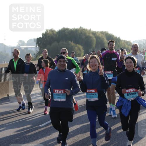 03.10.2025 - Köhlbrandbrückenlauf Jannik Wohlers http://msf.ph/oto/9056722 03.10.2025 09:21:02 Position 3 2140, 2078, 1147, 2512 meine-sportfotos.de