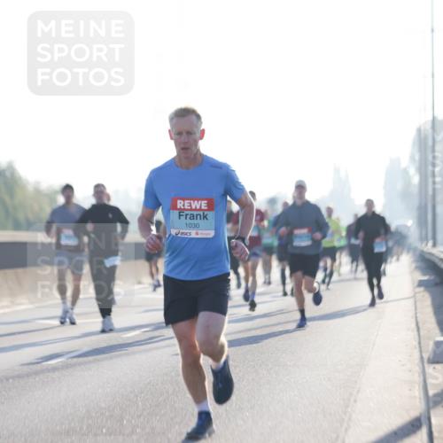 03.10.2025 - Köhlbrandbrückenlauf Jannik Wohlers http://msf.ph/oto/9056904 03.10.2025 09:13:22 Position 3 1030 meine-sportfotos.de