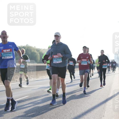 03.10.2025 - Köhlbrandbrückenlauf Jannik Wohlers http://msf.ph/oto/9057086 03.10.2025 09:13:28 Position 3 3079, 1150, 1035 meine-sportfotos.de
