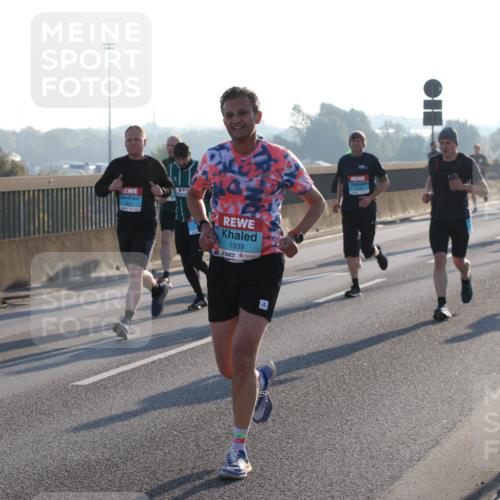 03.10.2025 - Köhlbrandbrückenlauf Lena Gebhardt http://msf.ph/oto/9057204 03.10.2025 09:17:53 Position 1 1311, 1039 meine-sportfotos.de