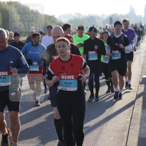 03.10.2025 - Köhlbrandbrückenlauf Jannik Wohlers http://msf.ph/oto/9057258 03.10.2025 09:21:12 Position 3 1993, 232, 3747 meine-sportfotos.de