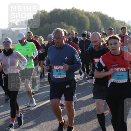 03.10.2025 - Köhlbrandbrückenlauf Jannik Wohlers http://msf.ph/oto/9057279 03.10.2025 09:21:13 Position 3 1993, 3747 meine-sportfotos.de