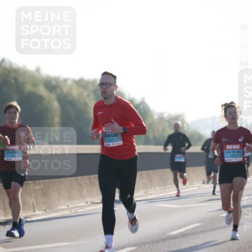 03.10.2025 - Köhlbrandbrückenlauf Jannik Wohlers http://msf.ph/oto/9057647 03.10.2025 09:13:43 Position 3 1010, 1107 meine-sportfotos.de