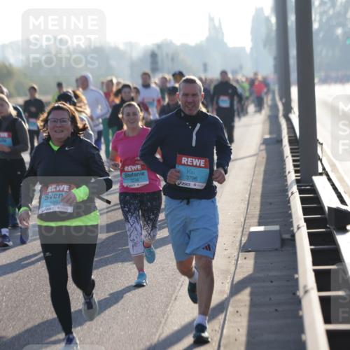 03.10.2025 - Köhlbrandbrückenlauf Jannik Wohlers http://msf.ph/oto/9057667 03.10.2025 09:21:22 Position 3 199, 3239, 3796 meine-sportfotos.de