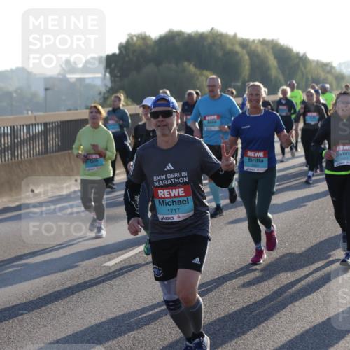 03.10.2025 - Köhlbrandbrückenlauf Jannik Wohlers http://msf.ph/oto/9057688 03.10.2025 09:21:23 Position 3 1717, 2055, 1991, 3796 meine-sportfotos.de