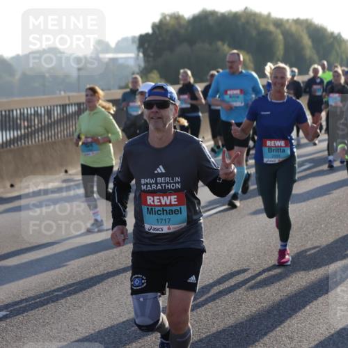 03.10.2025 - Köhlbrandbrückenlauf Jannik Wohlers http://msf.ph/oto/9057716 03.10.2025 09:21:23 Position 3 1717, 2055, 1991 meine-sportfotos.de