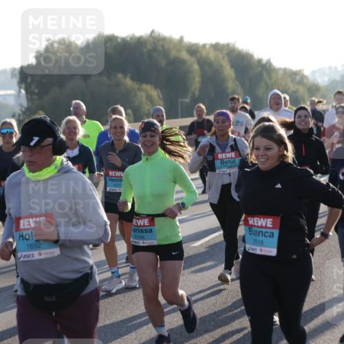 03.10.2025 - Köhlbrandbrückenlauf Jannik Wohlers http://msf.ph/oto/9057932 03.10.2025 09:21:28 Position 3 1577, 7914, 727, 1692, 1726, 2118, 3737 meine-sportfotos.de