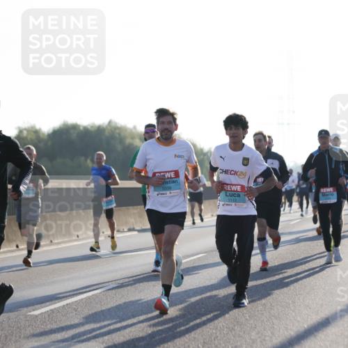 03.10.2025 - Köhlbrandbrückenlauf Jannik Wohlers http://msf.ph/oto/9057981 03.10.2025 09:13:51 Position 3 3789, 24, 3338, 1112 meine-sportfotos.de