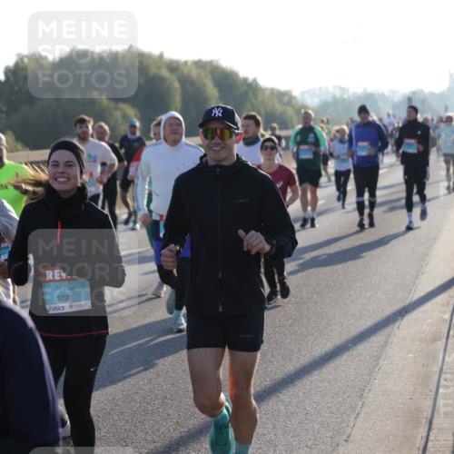 03.10.2025 - Köhlbrandbrückenlauf Jannik Wohlers http://msf.ph/oto/9058007 03.10.2025 09:21:30 Position 3 3792 meine-sportfotos.de