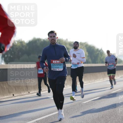 03.10.2025 - Köhlbrandbrückenlauf Jannik Wohlers http://msf.ph/oto/9058290 03.10.2025 09:13:59 Position 3 1052 meine-sportfotos.de