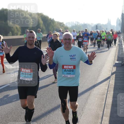 03.10.2025 - Köhlbrandbrückenlauf Jannik Wohlers http://msf.ph/oto/9058319 03.10.2025 09:21:40 Position 3 2847, 2020, 2848 meine-sportfotos.de