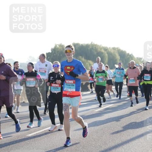 03.10.2025 - Köhlbrandbrückenlauf Jannik Wohlers http://msf.ph/oto/9058432 03.10.2025 09:21:48 Position 3 1978, 2789, 24, 1971, 1709 meine-sportfotos.de