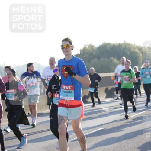 03.10.2025 - Köhlbrandbrückenlauf Jannik Wohlers http://msf.ph/oto/9058475 03.10.2025 09:21:48 Position 3 2789, 19, 1709 meine-sportfotos.de