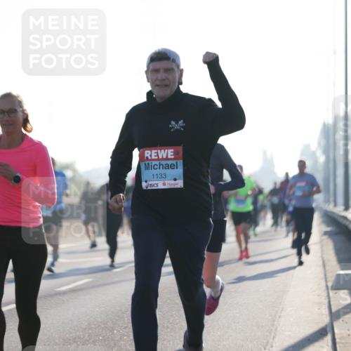 03.10.2025 - Köhlbrandbrückenlauf Jannik Wohlers http://msf.ph/oto/9058755 03.10.2025 09:14:08 Position 3 1133 meine-sportfotos.de