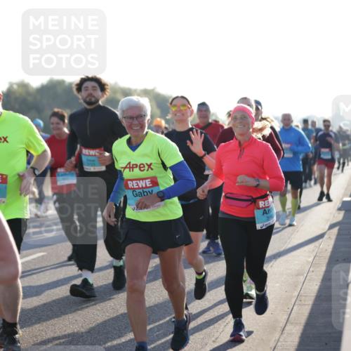 03.10.2025 - Köhlbrandbrückenlauf Jannik Wohlers http://msf.ph/oto/9058772 03.10.2025 09:21:55 Position 3  meine-sportfotos.de