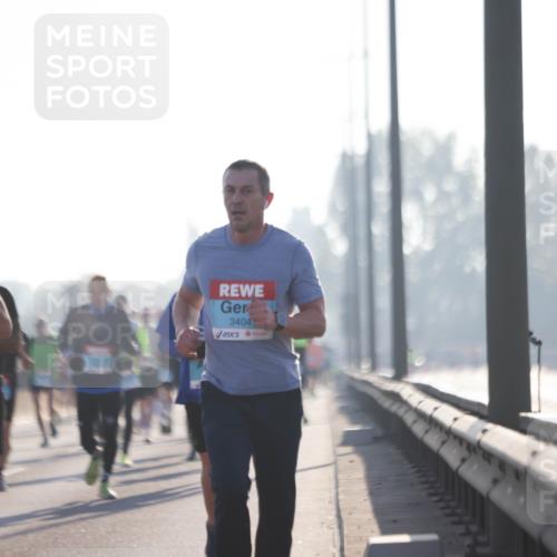03.10.2025 - Köhlbrandbrückenlauf Jannik Wohlers http://msf.ph/oto/9058899 03.10.2025 09:14:12 Position 3 2819, 3404 meine-sportfotos.de
