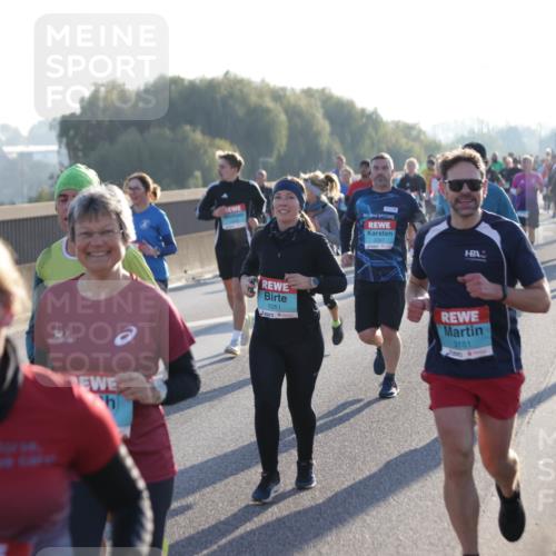 03.10.2025 - Köhlbrandbrückenlauf Jannik Wohlers http://msf.ph/oto/9059038 03.10.2025 09:22:01 Position 3 98, 1051, 3151 meine-sportfotos.de