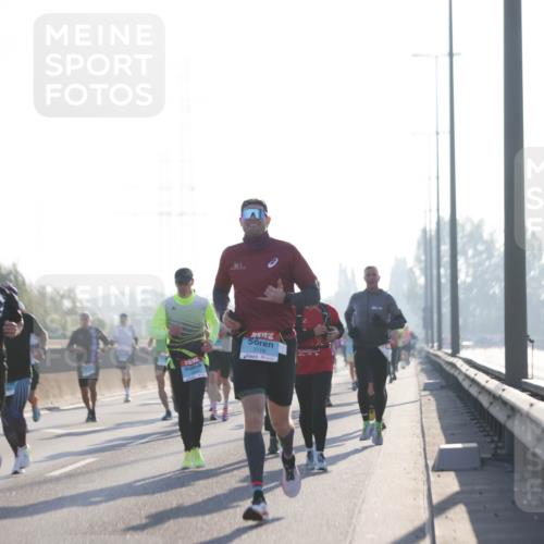 03.10.2025 - Köhlbrandbrückenlauf Jannik Wohlers http://msf.ph/oto/9059241 03.10.2025 09:14:19 Position 3 9504, 3118 meine-sportfotos.de