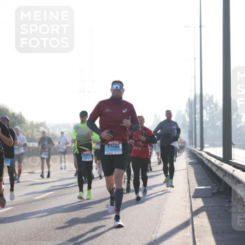 03.10.2025 - Köhlbrandbrückenlauf Jannik Wohlers http://msf.ph/oto/9059248 03.10.2025 09:14:19 Position 3 50, 3836, 3118 meine-sportfotos.de