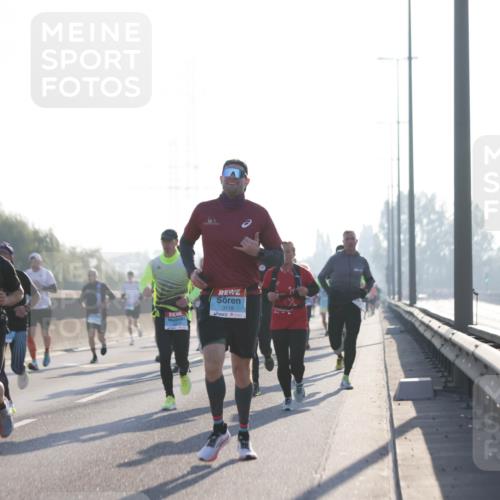 03.10.2025 - Köhlbrandbrückenlauf Jannik Wohlers http://msf.ph/oto/9059260 03.10.2025 09:14:20 Position 3 3118 meine-sportfotos.de