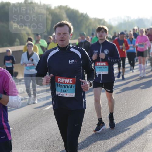 03.10.2025 - Köhlbrandbrückenlauf Jannik Wohlers http://msf.ph/oto/9059262 03.10.2025 09:22:10 Position 3 3562, 1725, 3147 meine-sportfotos.de