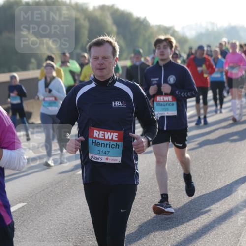 03.10.2025 - Köhlbrandbrückenlauf Jannik Wohlers http://msf.ph/oto/9059266 03.10.2025 09:22:10 Position 3 3562, 1725, 3147 meine-sportfotos.de