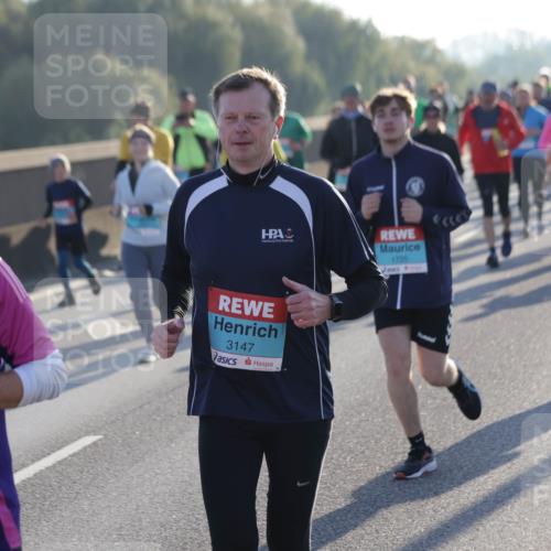 03.10.2025 - Köhlbrandbrückenlauf Jannik Wohlers http://msf.ph/oto/9059277 03.10.2025 09:22:10 Position 3 1725, 3147 meine-sportfotos.de