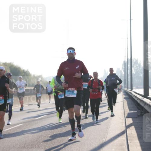03.10.2025 - Köhlbrandbrückenlauf Jannik Wohlers http://msf.ph/oto/9059292 03.10.2025 09:14:20 Position 3 26, 3118 meine-sportfotos.de