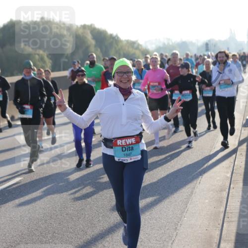 03.10.2025 - Köhlbrandbrückenlauf Jannik Wohlers http://msf.ph/oto/9059400 03.10.2025 09:22:13 Position 3 1847 meine-sportfotos.de
