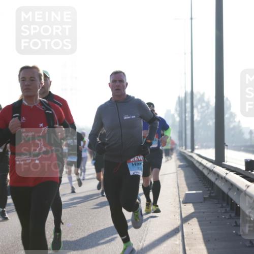 03.10.2025 - Köhlbrandbrückenlauf Jannik Wohlers http://msf.ph/oto/9059441 03.10.2025 09:14:23 Position 3  meine-sportfotos.de