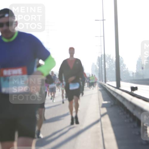 03.10.2025 - Köhlbrandbrückenlauf Jannik Wohlers http://msf.ph/oto/9059658 03.10.2025 09:14:27 Position 3  meine-sportfotos.de