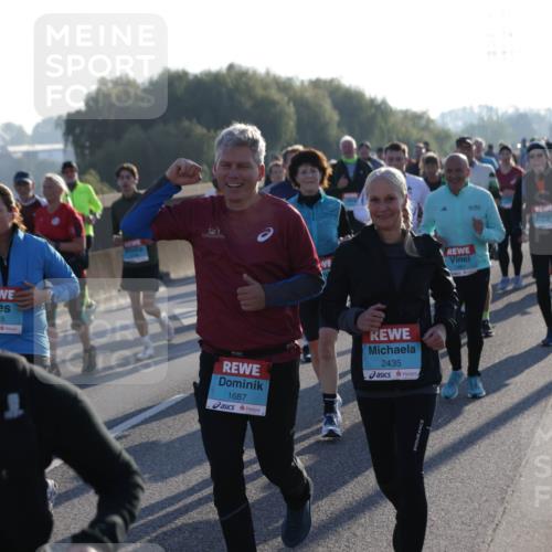 03.10.2025 - Köhlbrandbrückenlauf Jannik Wohlers http://msf.ph/oto/9059663 03.10.2025 09:22:18 Position 3 315, 1687, 2435 meine-sportfotos.de