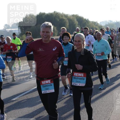 03.10.2025 - Köhlbrandbrückenlauf Jannik Wohlers http://msf.ph/oto/9059688 03.10.2025 09:22:18 Position 3 2315, 1687, 2435, 1861, 111711 meine-sportfotos.de