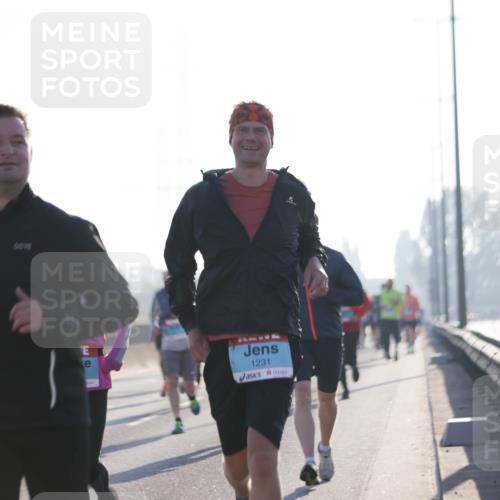 03.10.2025 - Köhlbrandbrückenlauf Jannik Wohlers http://msf.ph/oto/9059701 03.10.2025 09:14:28 Position 3 1231 meine-sportfotos.de