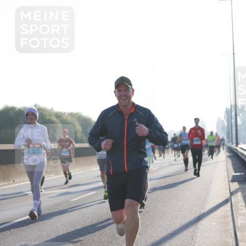 03.10.2025 - Köhlbrandbrückenlauf Jannik Wohlers http://msf.ph/oto/9059820 03.10.2025 09:14:31 Position 3  meine-sportfotos.de